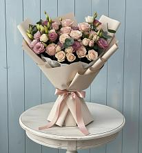 Букет цветов из:  Розы и Лизиантусы #REPLACE_PRED# Кусе