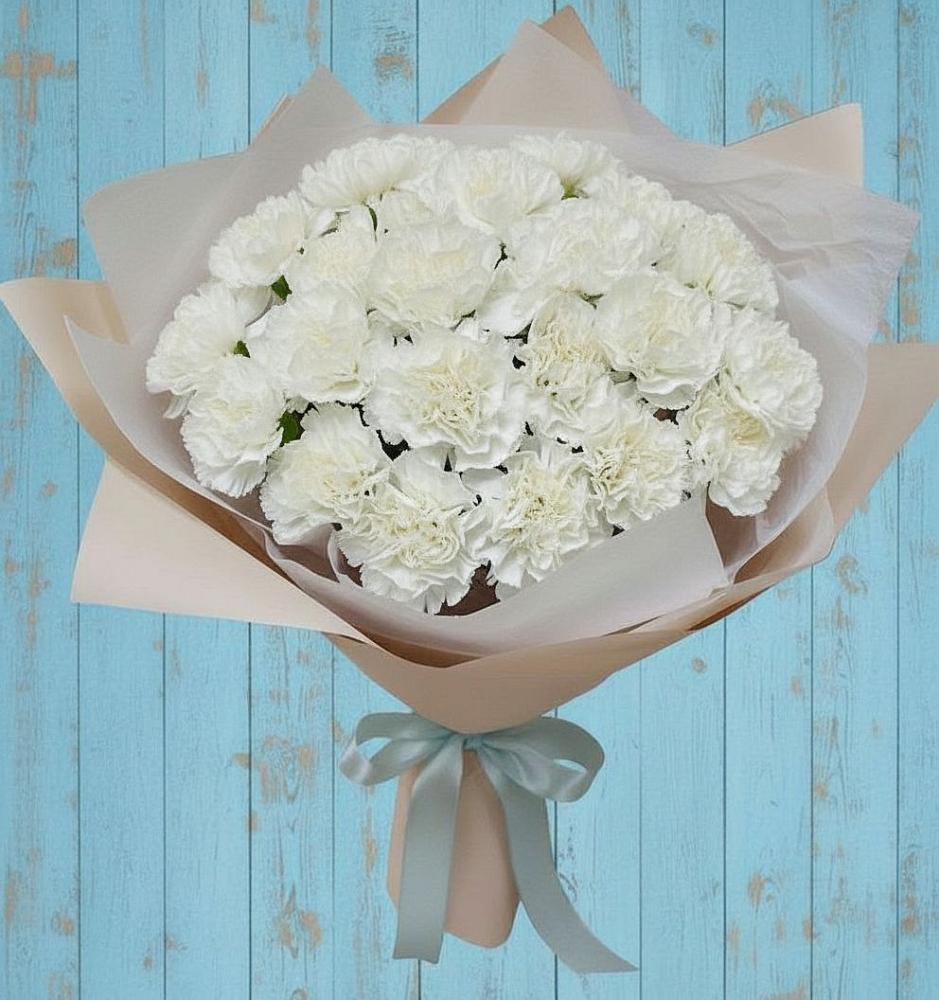 Букет цветов из: Гвоздики в Кусе