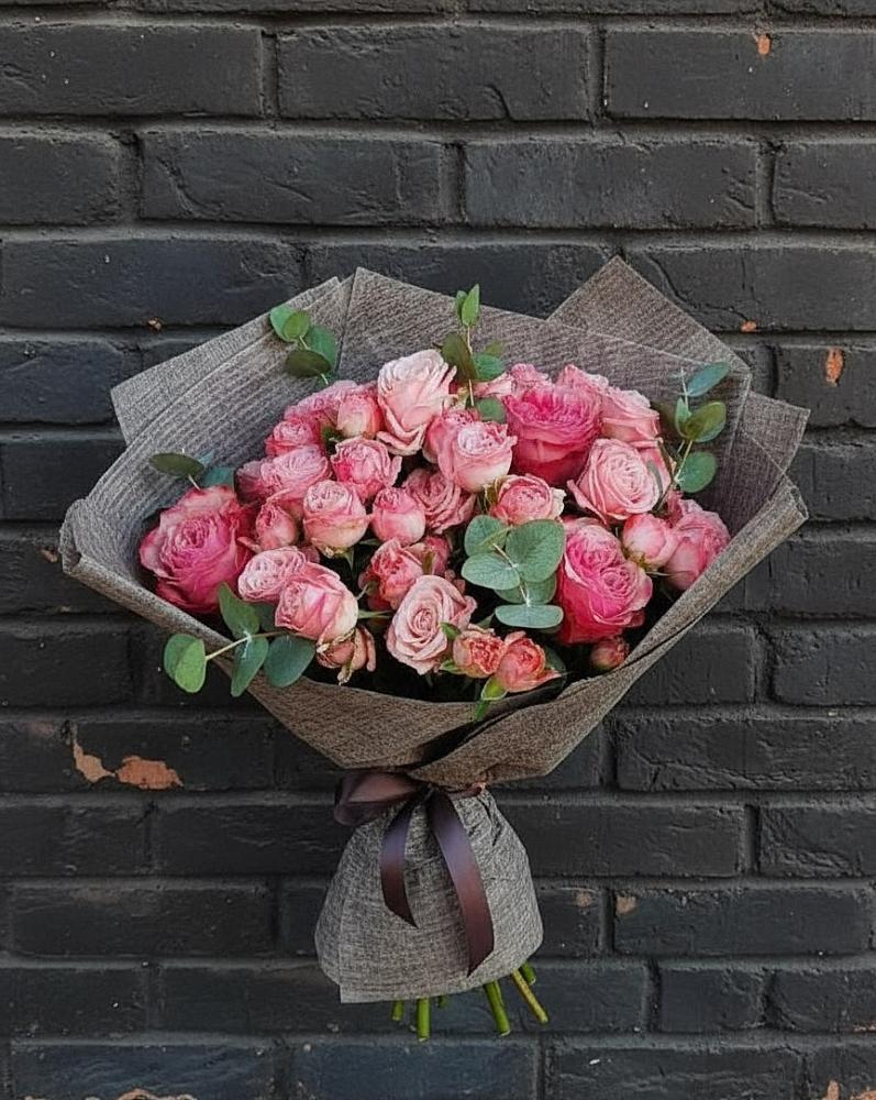 Букет цветов из: Розы в Кусе