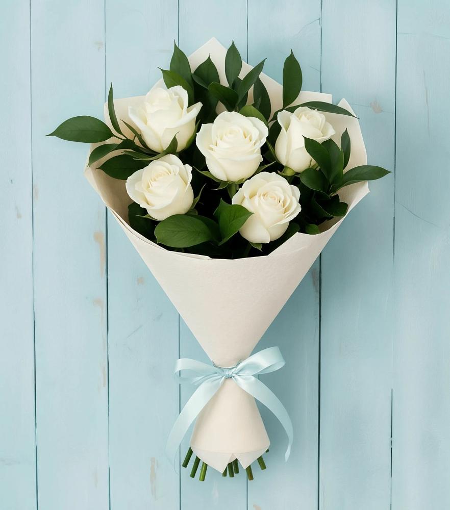 Букет цветов из: Розы в Кусе