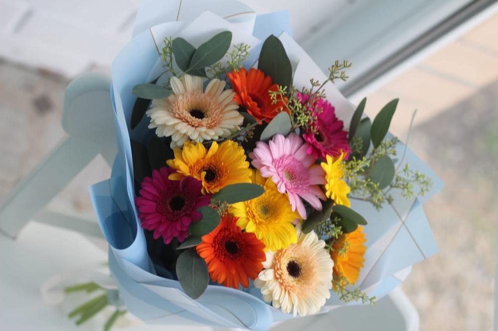 Букет цветов из: Герберы в Кусе