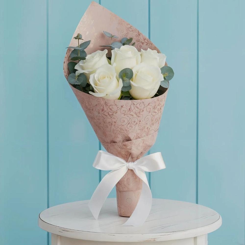 Букет цветов из: Розы в Кусе