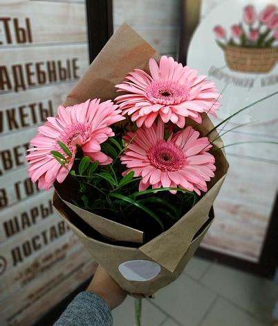Букет цветов из: Герберы в Кусе