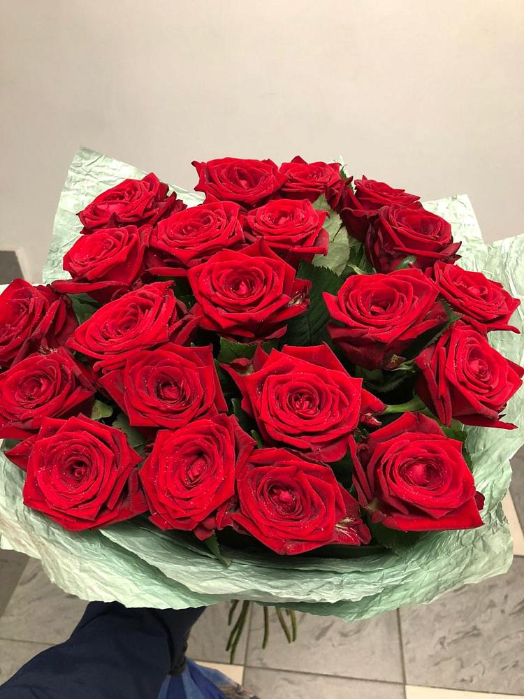 Розы Классика в Кусе Букет Классика в Кусе
