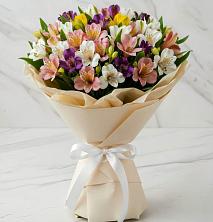 Букет цветов из:  Альстромерии в Кусе
