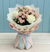 Букет цветов из:  Розы в Кусе