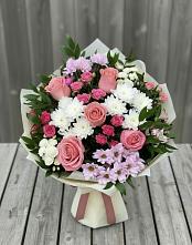 Букет цветов из:  Альстромерии, Гвоздики, Розы и Хризантемы #REPLACE_PRED# Кусе