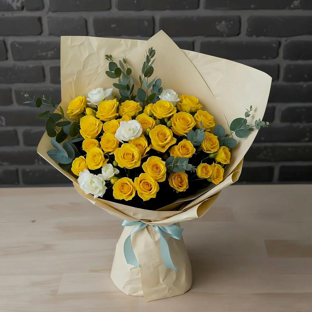 Букет цветов из: Розы в Кусе