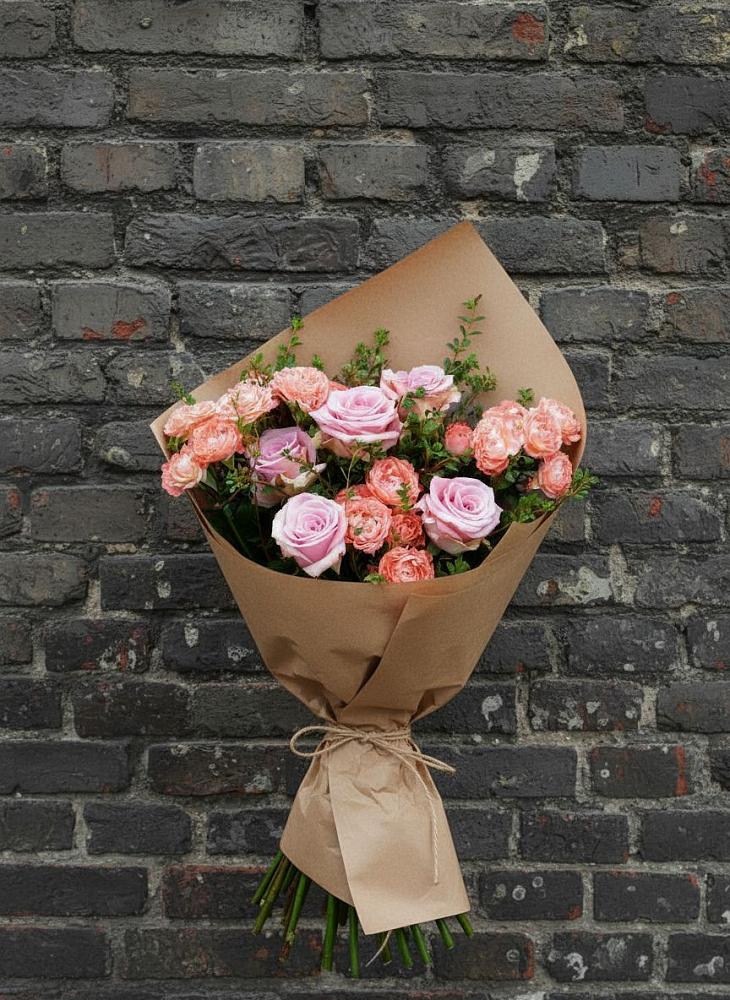 Букет цветов из: Розы в Кусе