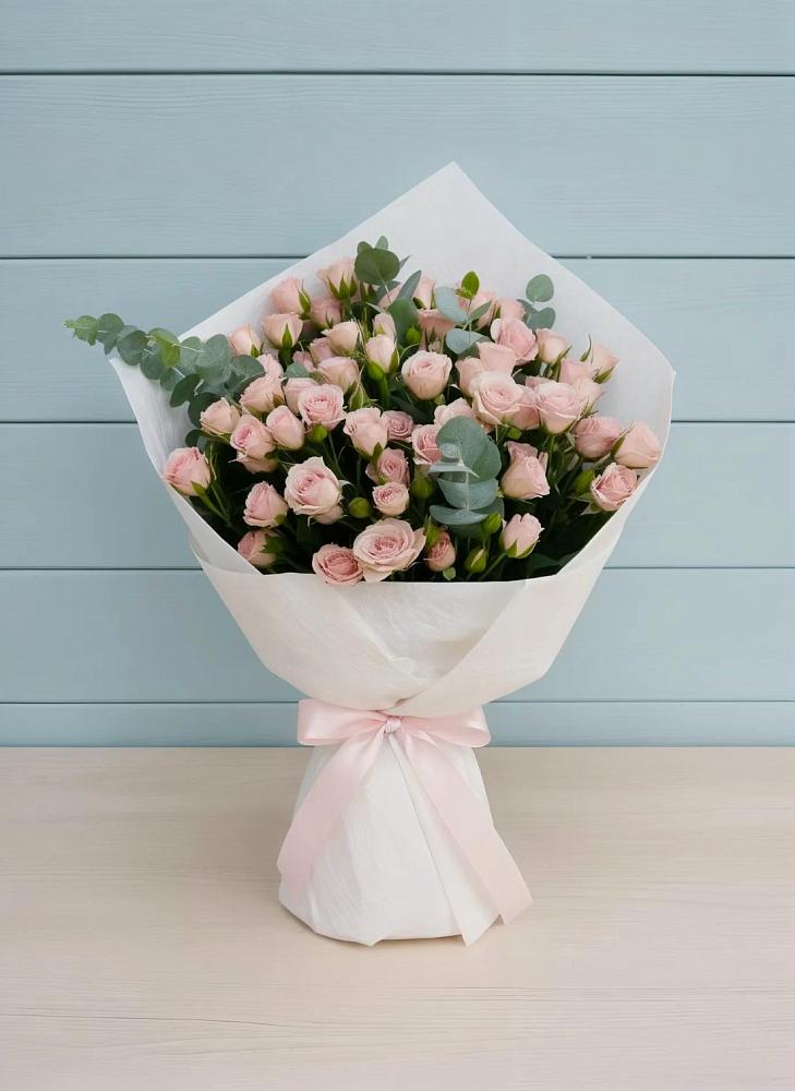 Букет цветов из: Розы в Кусе