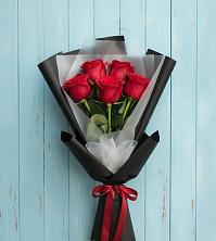 Букет цветов из:  Розы в Кусе