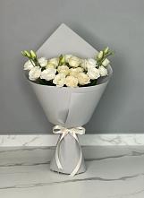 Букет цветов из:  Розы и Лизиантусы #REPLACE_PRED# Кусе